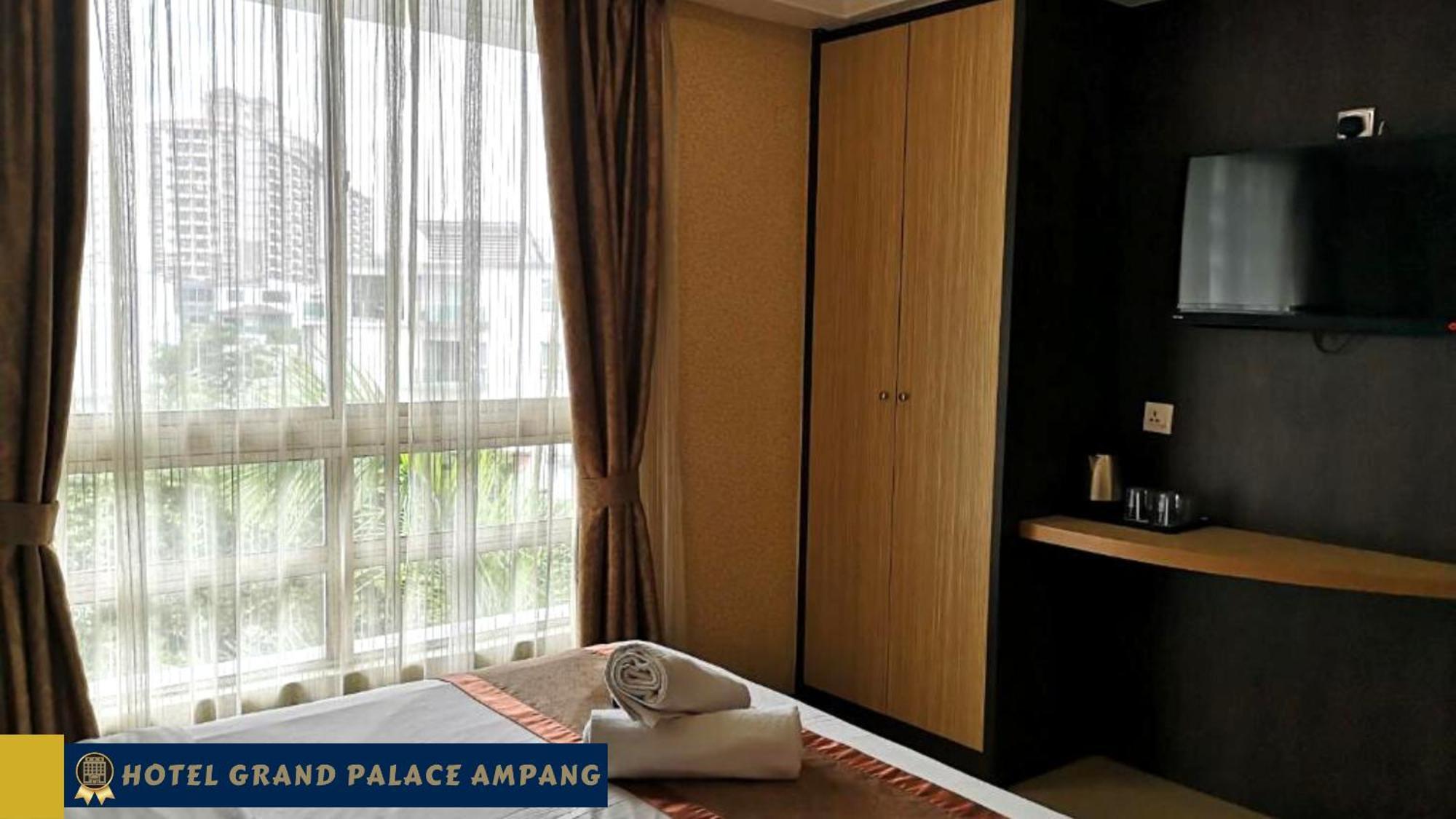 Hotel Grand Palace Ampang Ampang  Exteriör bild