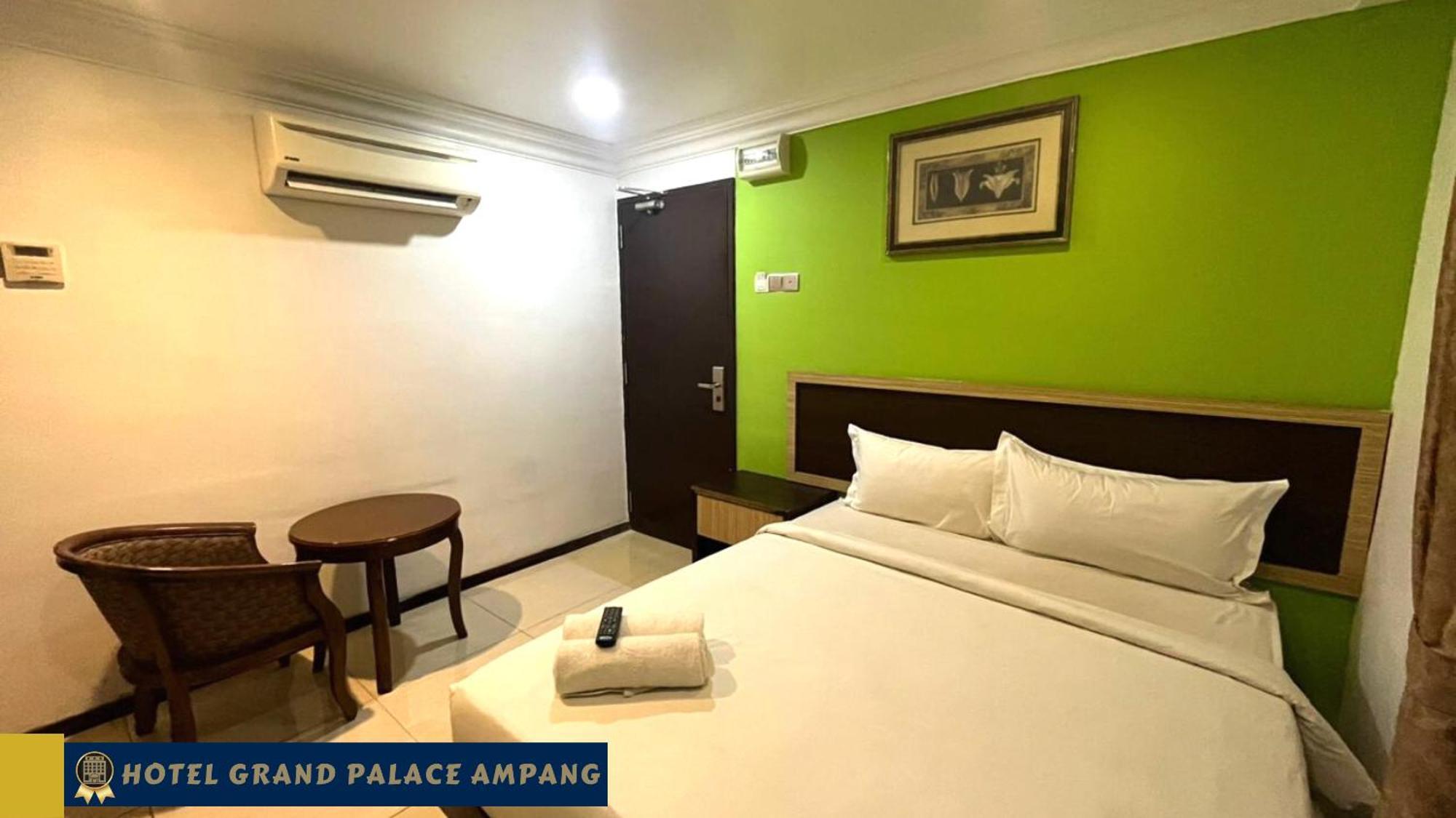 Hotel Grand Palace Ampang Ampang  Exteriör bild