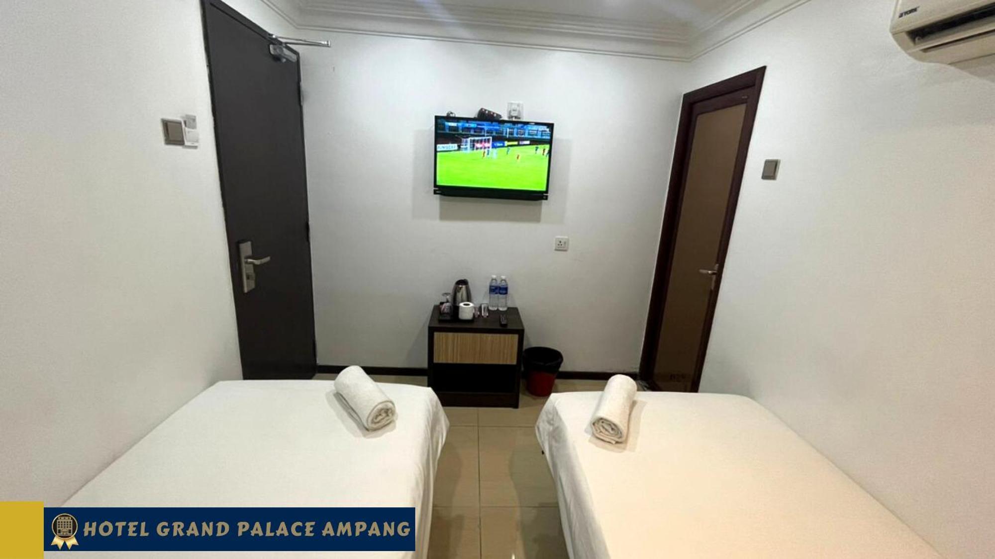 Hotel Grand Palace Ampang Ampang  Exteriör bild