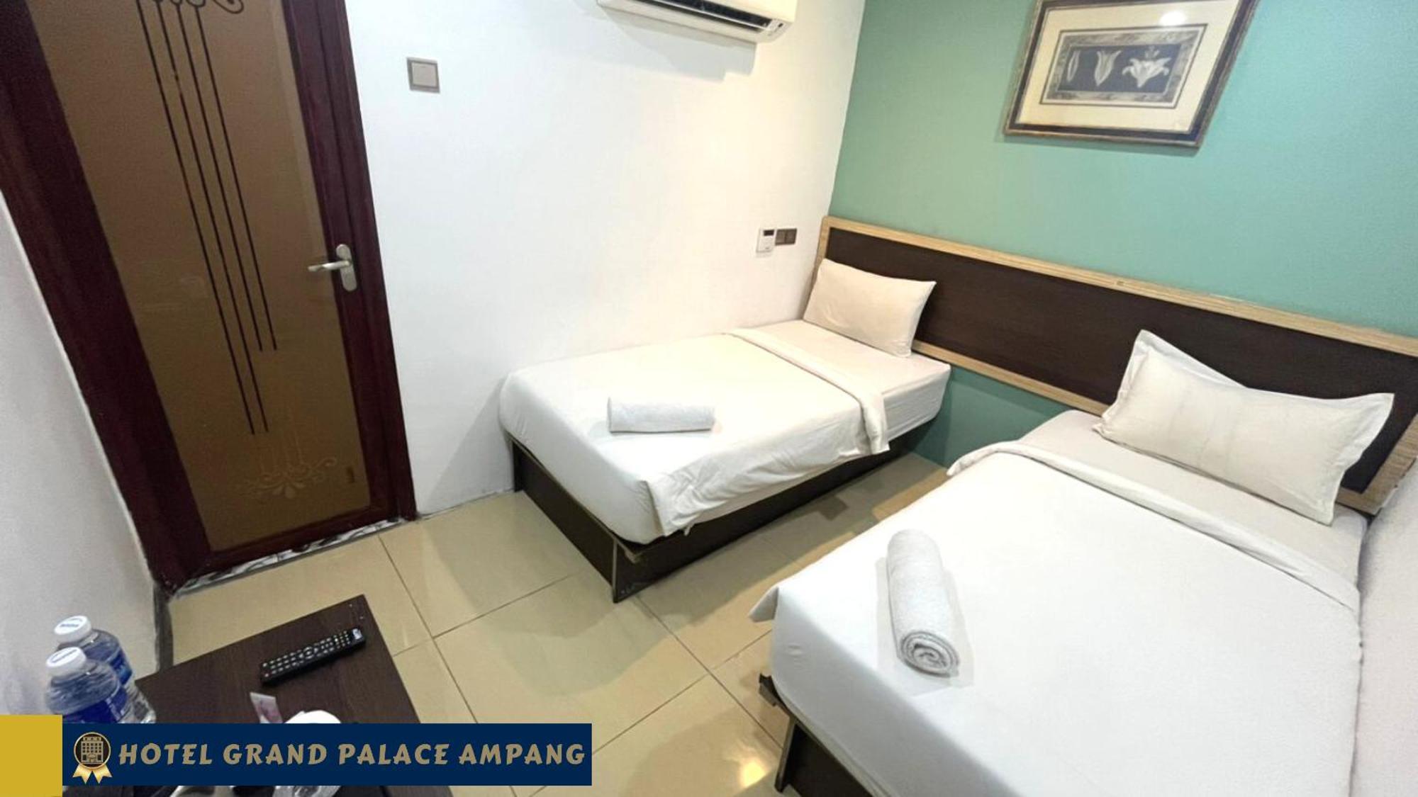 Hotel Grand Palace Ampang Ampang  Exteriör bild
