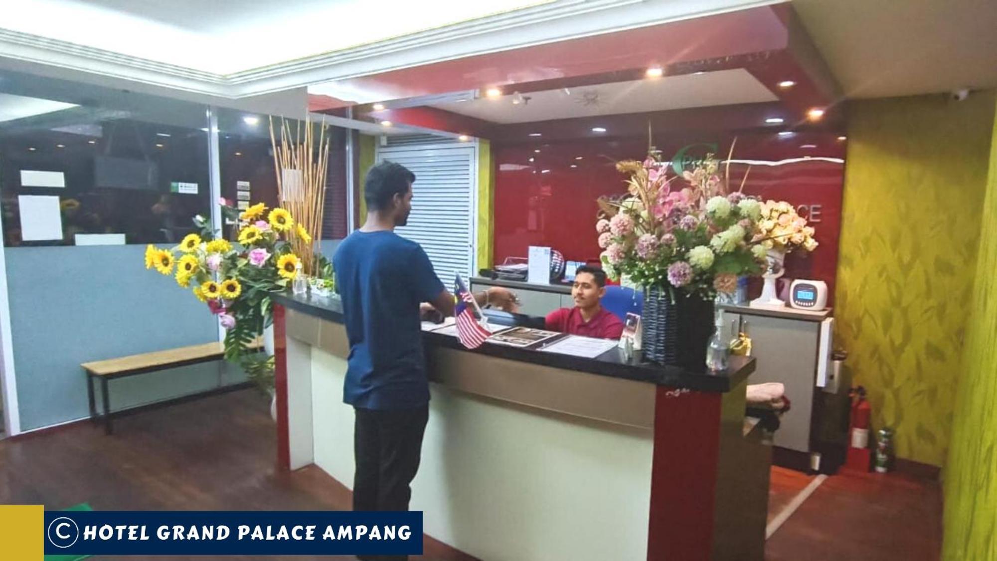 Hotel Grand Palace Ampang Ampang  Exteriör bild