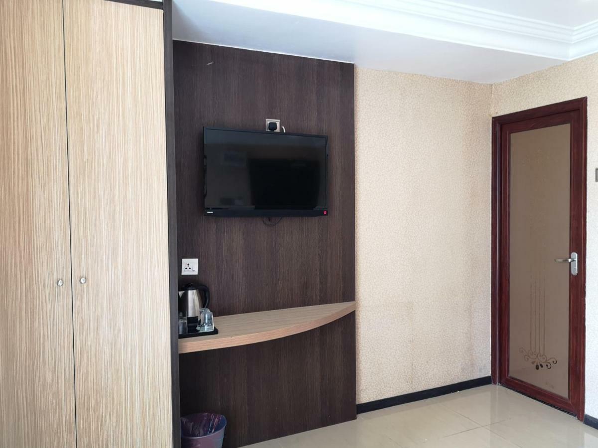 Hotel Grand Palace Ampang Ampang  Exteriör bild