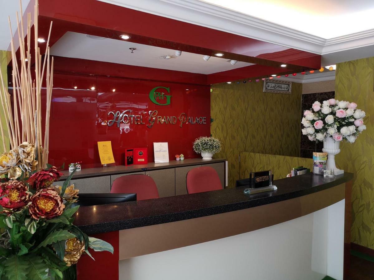 Hotel Grand Palace Ampang Ampang  Exteriör bild