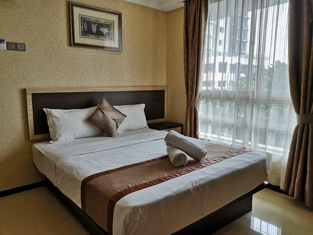 Hotel Grand Palace Ampang Ampang  Exteriör bild
